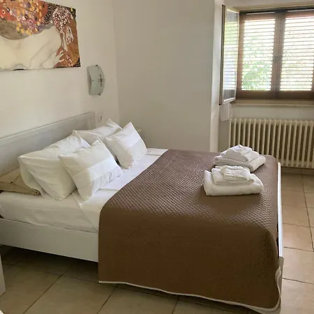 Majella Garden, * Rapino
